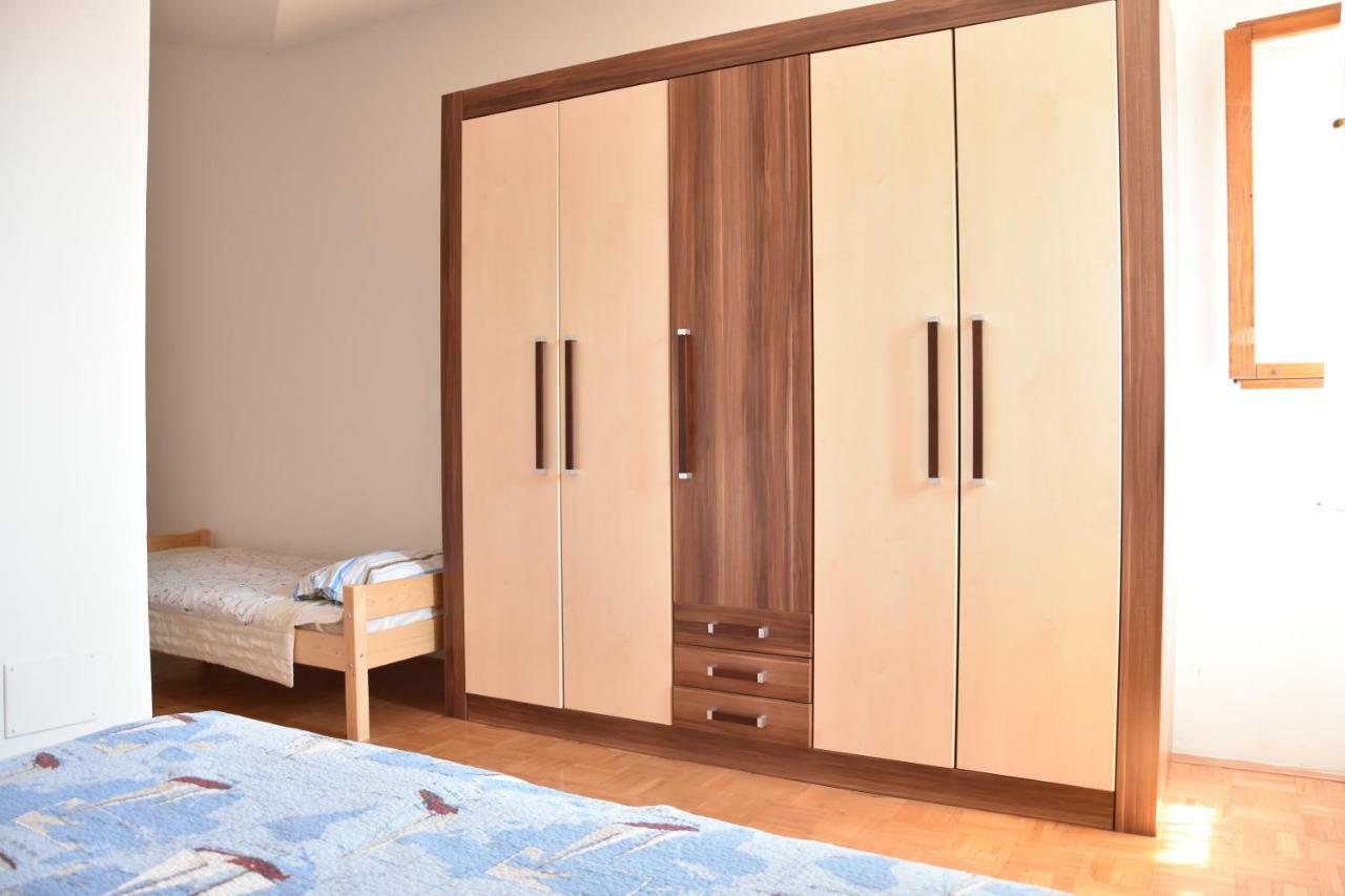 Apartman Branka- Sea View Peroj Eksteriør bilde